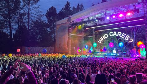 Edgefield concerts - Concerts are held rain or shine. All Sales Are Final. No refunds. Modest Mouse. The Golden Casket ... Edgefield Concerts on the Lawn 2126 SW Halsey St. Troutdale, OR 97060. Etix: (800) 514-3849 Concert Hotline: (503) 384-2507. info@edgefieldconcerts.com. Concert Schedule; Ticket Info;